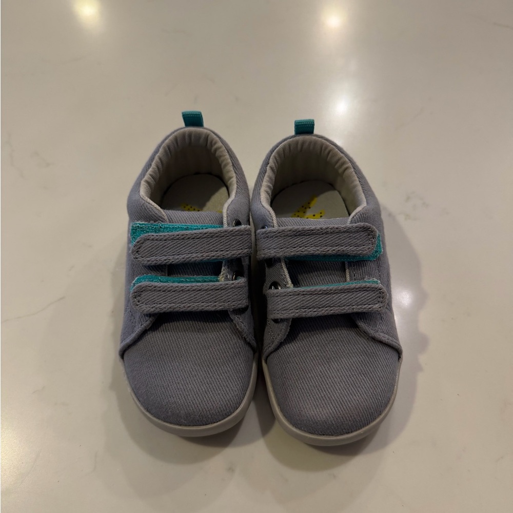 Ten Little Sneakers in Gray with Teal Highlights (size 8.5)